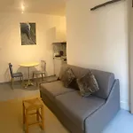 Appartement Calme Proche De Gare De Lyon