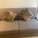 Appartement Calme Proche De Gare De Lyon